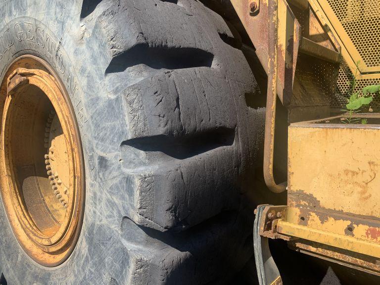 1996 CATERPILLAR 992D WHEEL LOADER, ARTICULATING, 4WD, 14 YARD LOADER BUCKET WITH TEETH, 45/65R45
