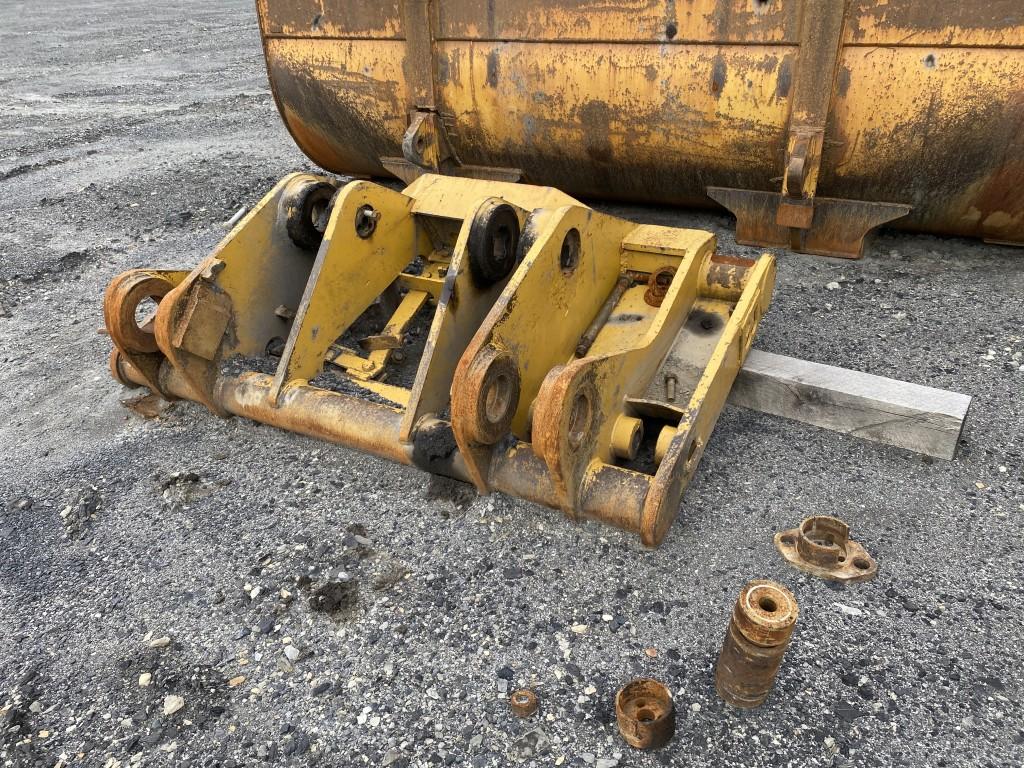 1995 CATERPILLAR 988F SERIES II WHEEL LOADER, ARTICULATING, 4WD, 8 YARD BUCKET, CAT 3408E DIESEL