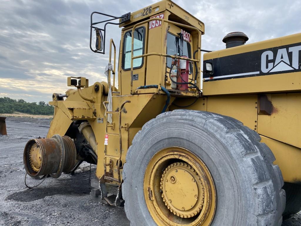 1995 CATERPILLAR 988F SERIES II WHEEL LOADER, ARTICULATING, 4WD, 8 YARD BUCKET, CAT 3408E DIESEL