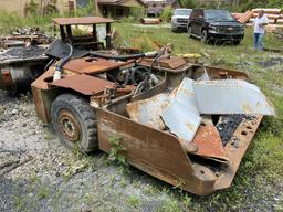 INGERSOLL-RAND 488 SECTION SCOOP WITH BATTERY CHARGER, S/N 488-2137 (UNIT #2137) LOCATION: EAST