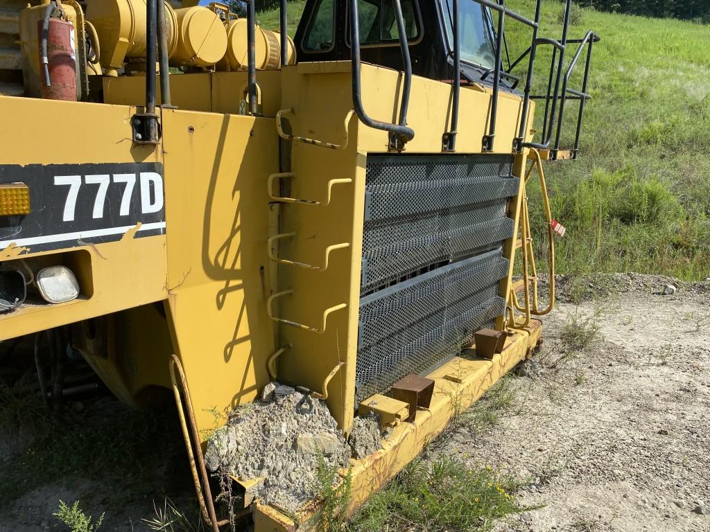 CATERPILLAR 777D ROCK TRUCK, RIGID FRAME, S/N: 00777DAAGC01816, HOURS N/A, MISSING FRONT AXLE,