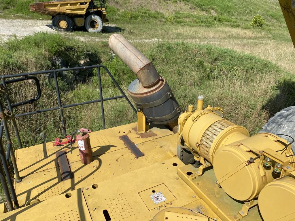 CATERPILLAR 777D ROCK TRUCK, RIGID FRAME, S/N: 00777DAAGC01816, HOURS N/A, MISSING FRONT AXLE,