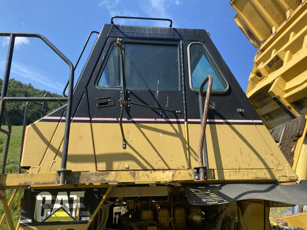 CATERPILLAR 777D ROCK TRUCK, RIGID FRAME, S/N: 00777DAAGC01816, HOURS N/A, MISSING FRONT AXLE,