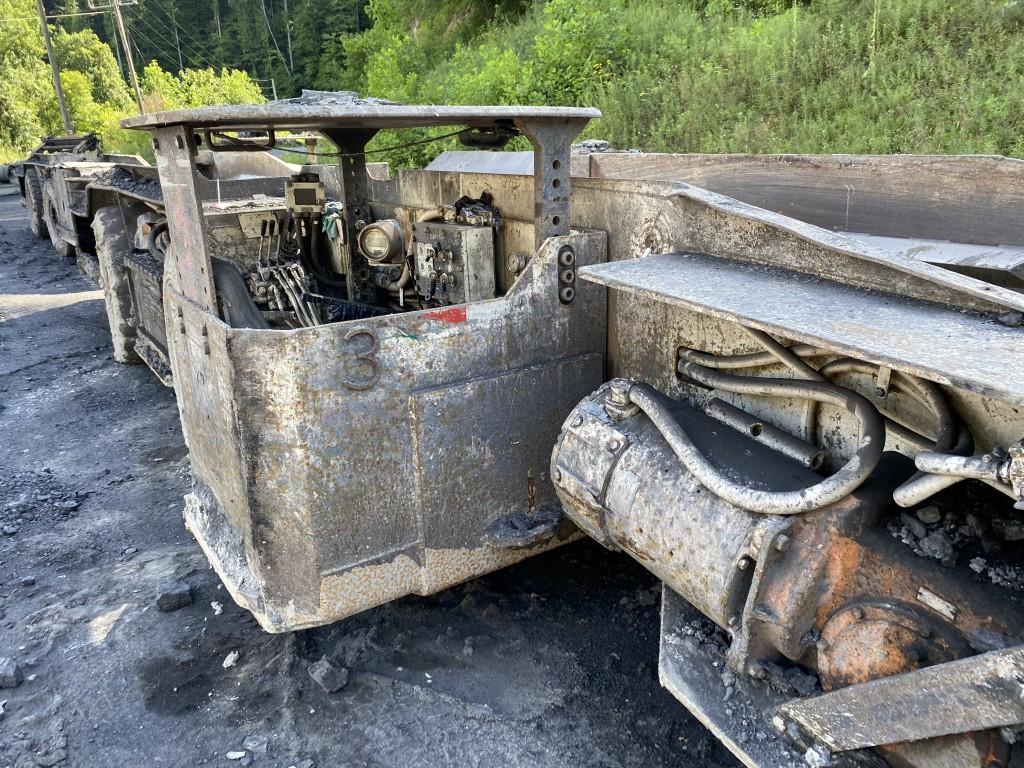 AUXIER CT-40-A-2-64 SHUTTLE CAR, OFF STANDARD CONTROLS, 1218 LOCATION: COALBURG