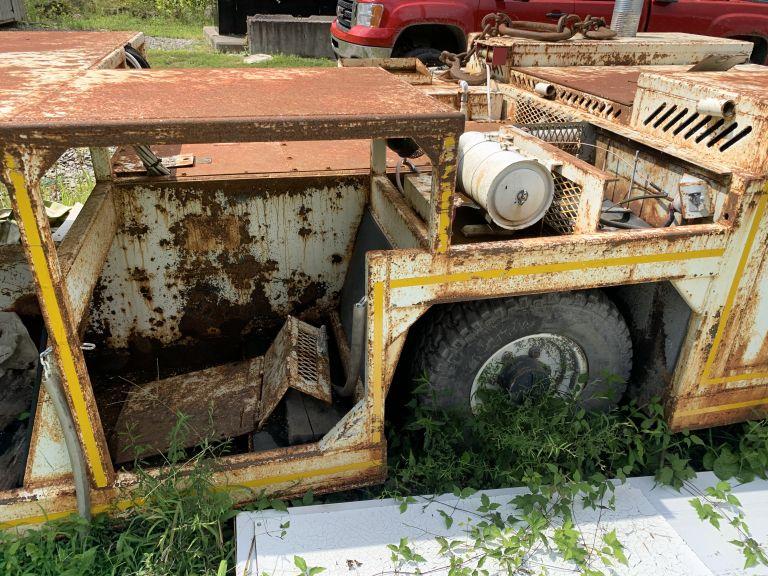 2011 WALLACE MINING EQUIPMENT DUV-14-4-211 DIESEL PERSONNEL CARRIER, 1036 LOCATION: ALMA