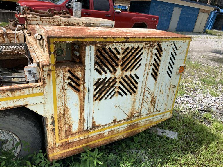 2011 WALLACE MINING EQUIPMENT DUV-14-4-211 DIESEL PERSONNEL CARRIER, 1036 LOCATION: ALMA
