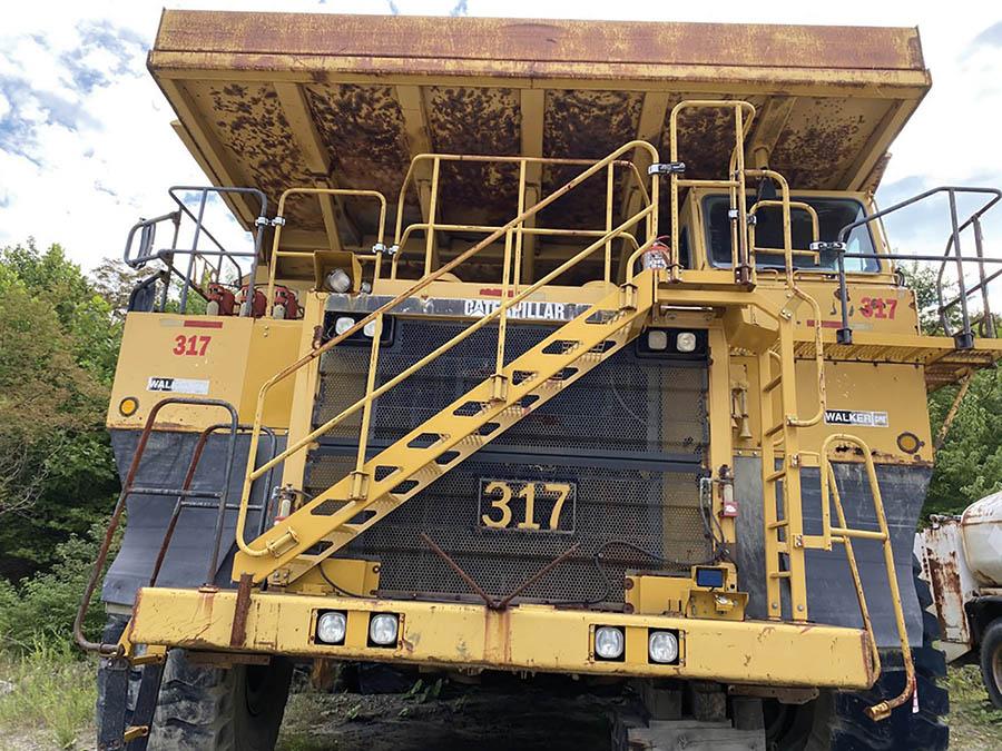 1998 CATERPILLAR 785B, ROCK TRUCK, RIGID FRAME, ENCLOSED CAB, S/N: 6HK0078, APPROX. 71,744 HOURS,