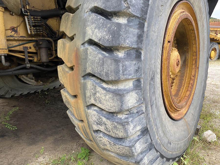 1998 CATERPILLAR 785B, ROCK TRUCK, RIGID FRAME, ENCLOSED CAB, S/N: 6HK0078, APPROX. 71,744 HOURS,