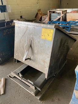 1 YD DUMP HOPPER