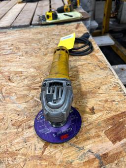 Dewalt 4-1/2" Angle Grinder