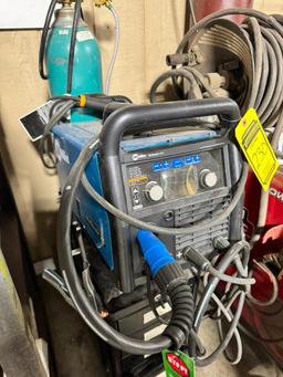 Miller Electric Welder, S/N NC121291N ($10 Loading fee will be added to buyer's invoice)