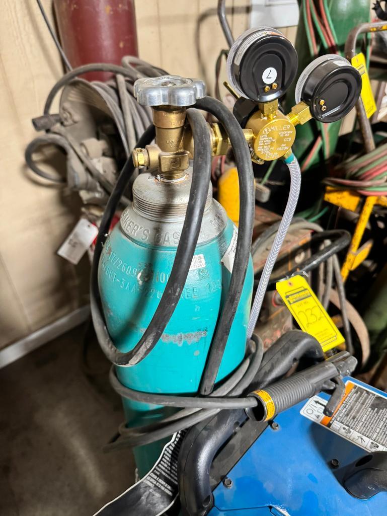Miller Electric Welder, S/N NC121291N ($10 Loading fee will be added to buyer's invoice)