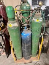 Acetylene Torch Cart w/ Bottles ($10 Loading fee will be added to buyer's invoice)