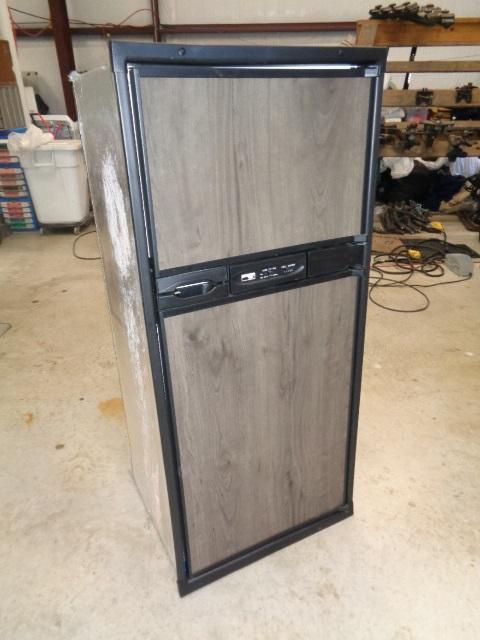 NEW Norcold N611 RV electric/Gas refrigerator. (new)