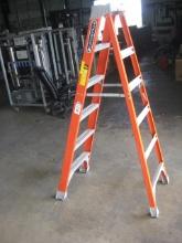 Louisville 6' Fiberglass Step Ladder