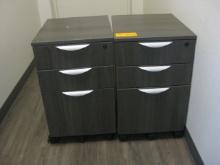 3-Drawer Office Pedestals 2X$