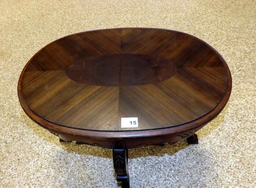 Oval Coffee Table w/Decorative lets & Inlaid Top