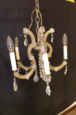 Chandelier w/Prisms