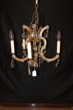 Chandelier w/Prisms