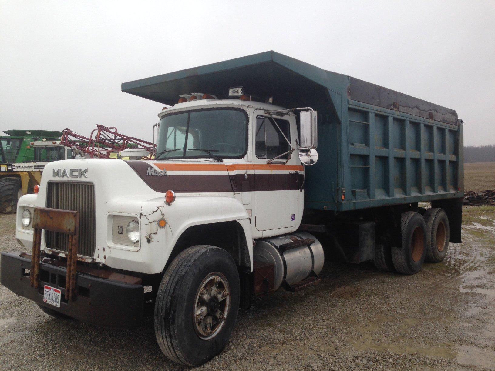 ’79 Mack 16’ steel bed dump w/tandem