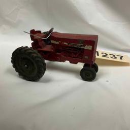International 656 Tractor