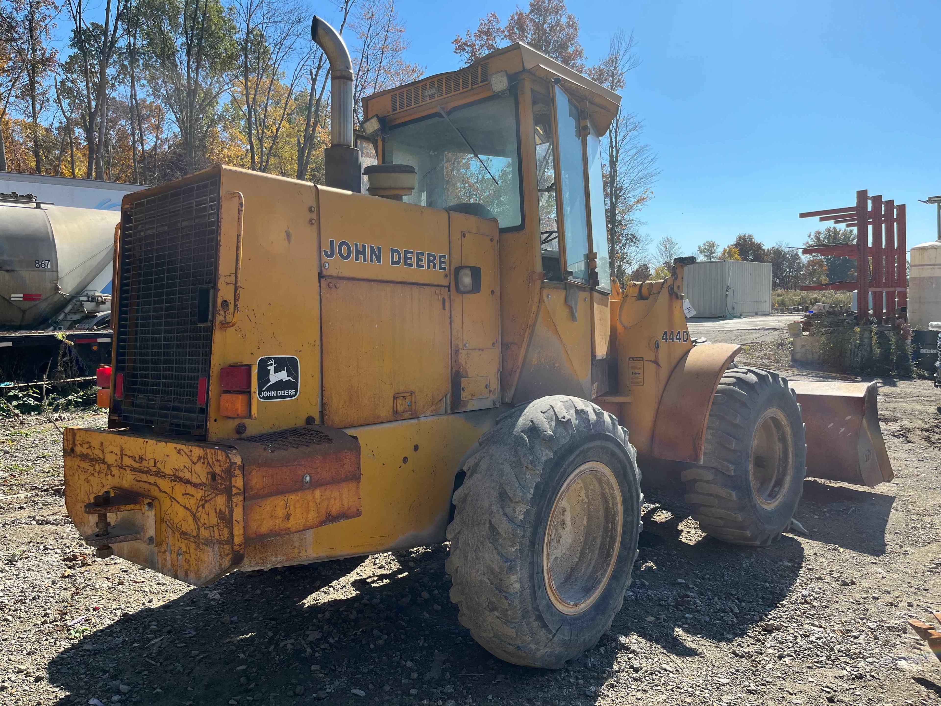 JD 444D Loader, 8' front bkt., 6cyl Dsl., 5854hrs.