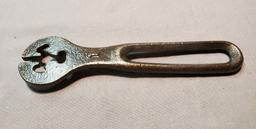 Spanner Wrench / Nut Removal Tool