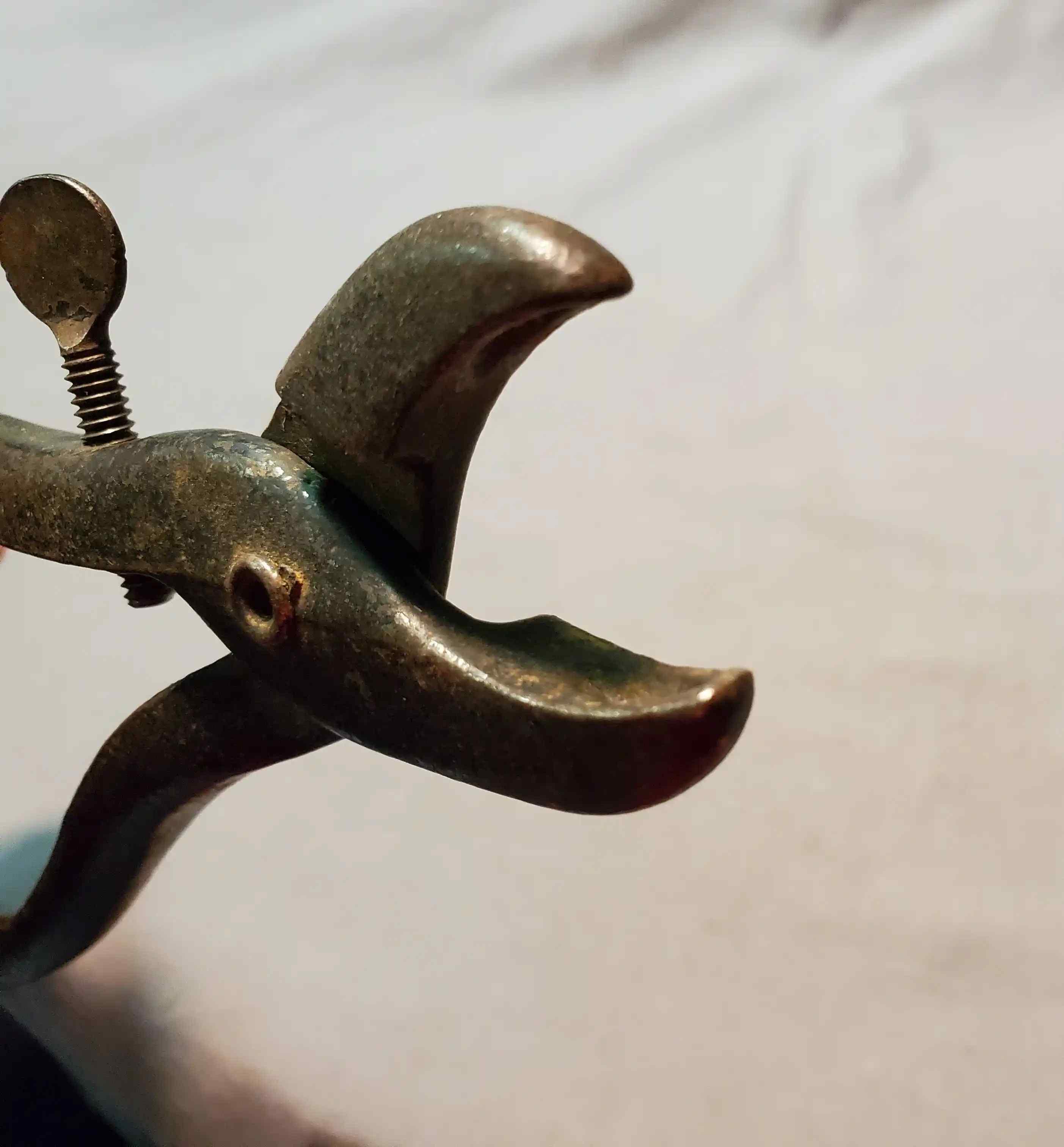 Hog Ring Pliers