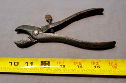 Hog Ring Pliers