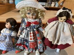 Group lot of six collector dolls