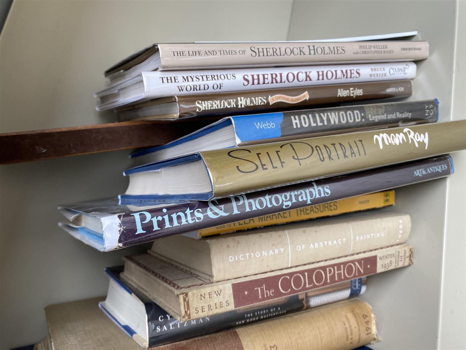 Group lot of books on assorted topics