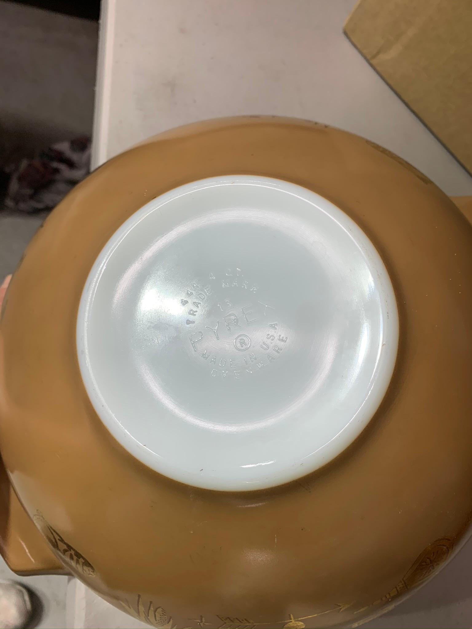 Home Decor and Pyrex Bowl