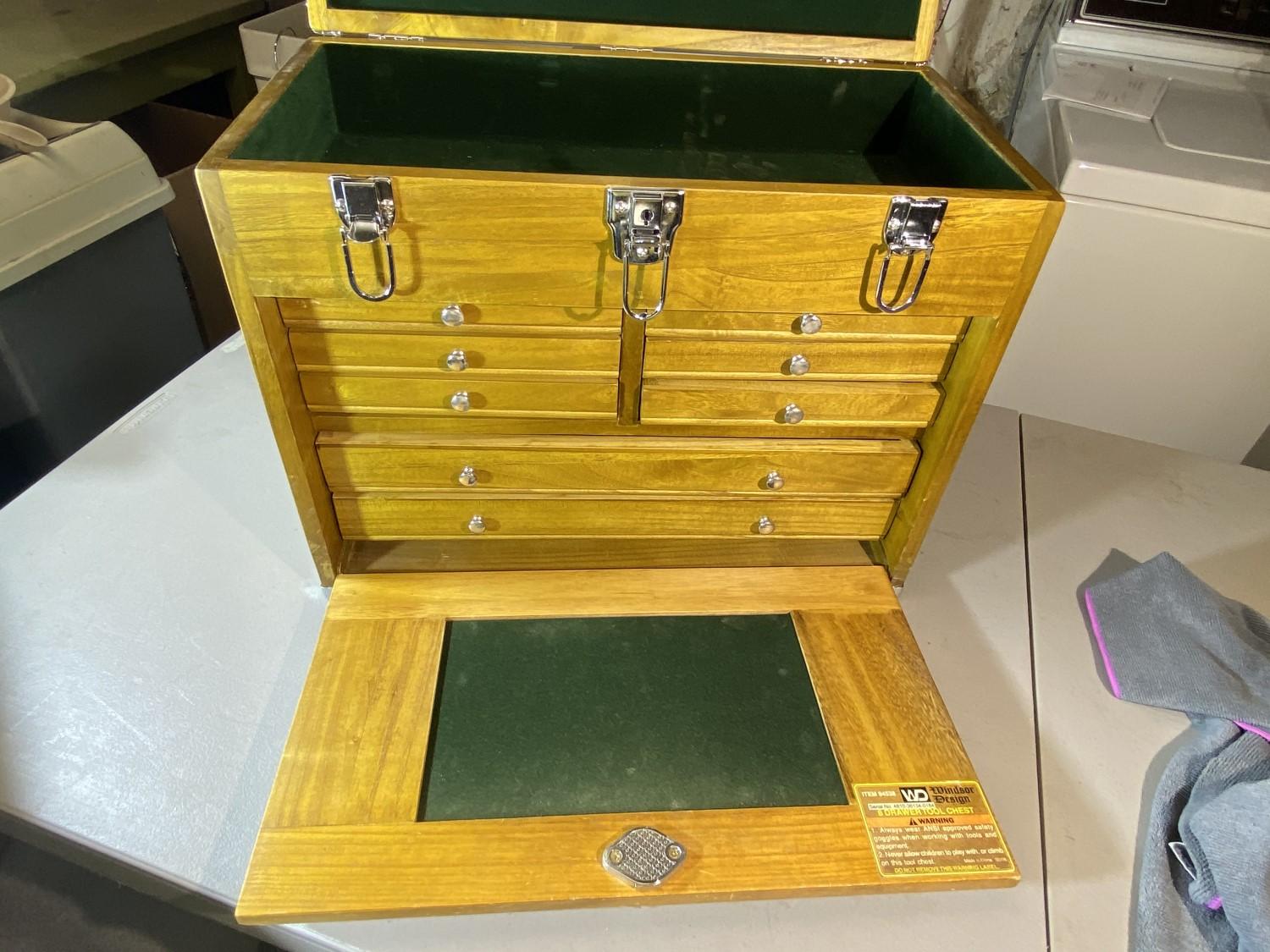 Wooden Antique Style Carpenter's Toolbox by Windsor