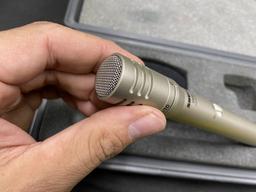 Shure SM81 Unidirectional Condenser Microphone