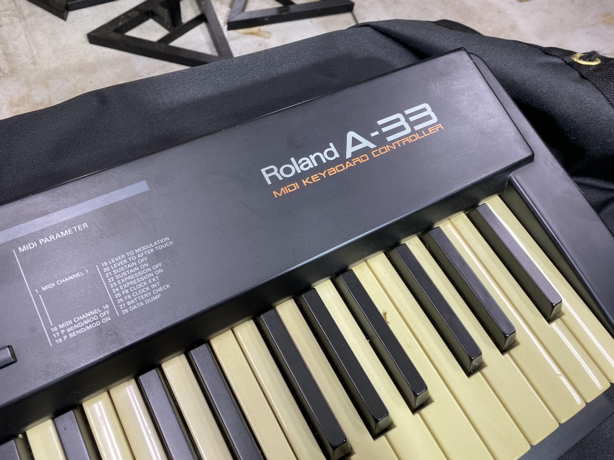 2 Roland Midi Controller Keyboards