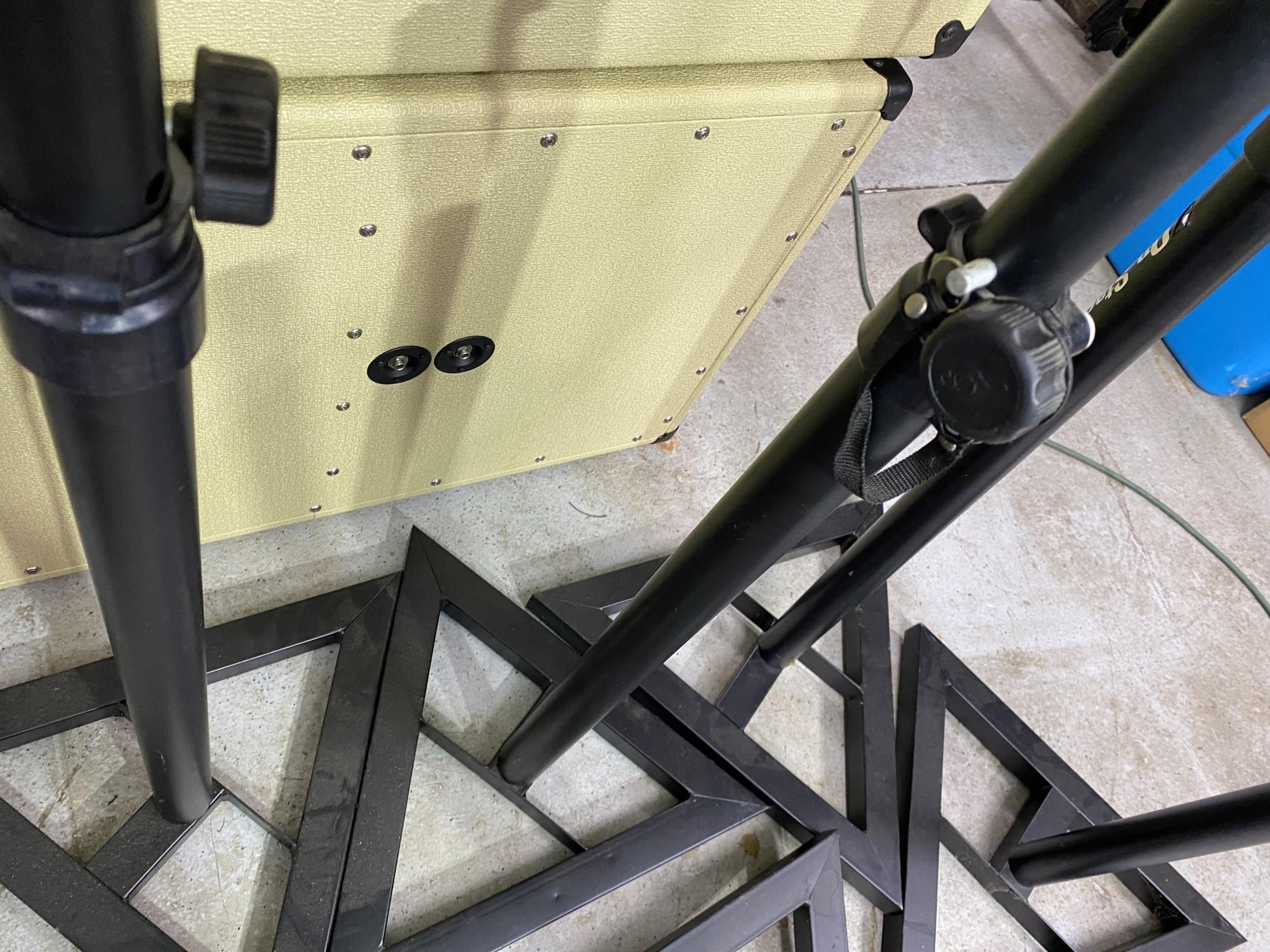 Group of 4 Speaker Stands