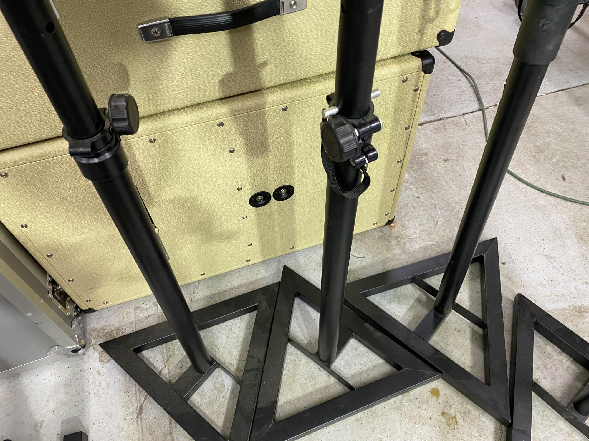 Group of 4 Speaker Stands