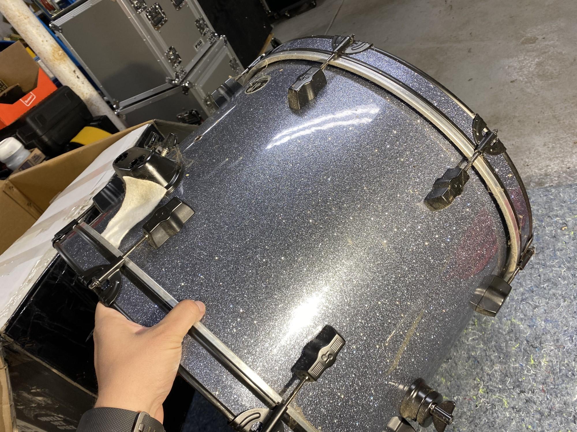 High-end Sonor eXtreme Force Drum Set