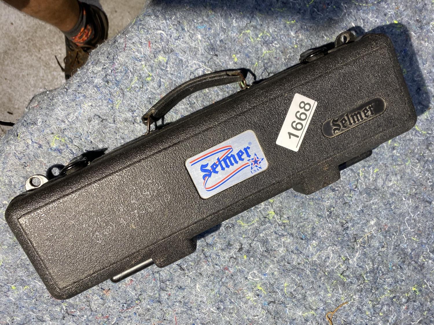 Vintage Selmer Flute in Case