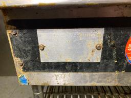 Star ELECTRIC Countertop Griddle with Stainless Steel Shelf / Stand