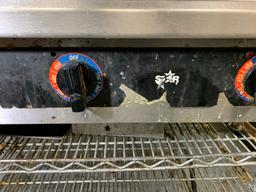 Star ELECTRIC Countertop Griddle with Stainless Steel Shelf / Stand