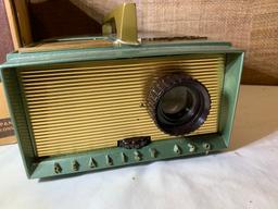 Vintage Realist 620 Projector Model 3151.
