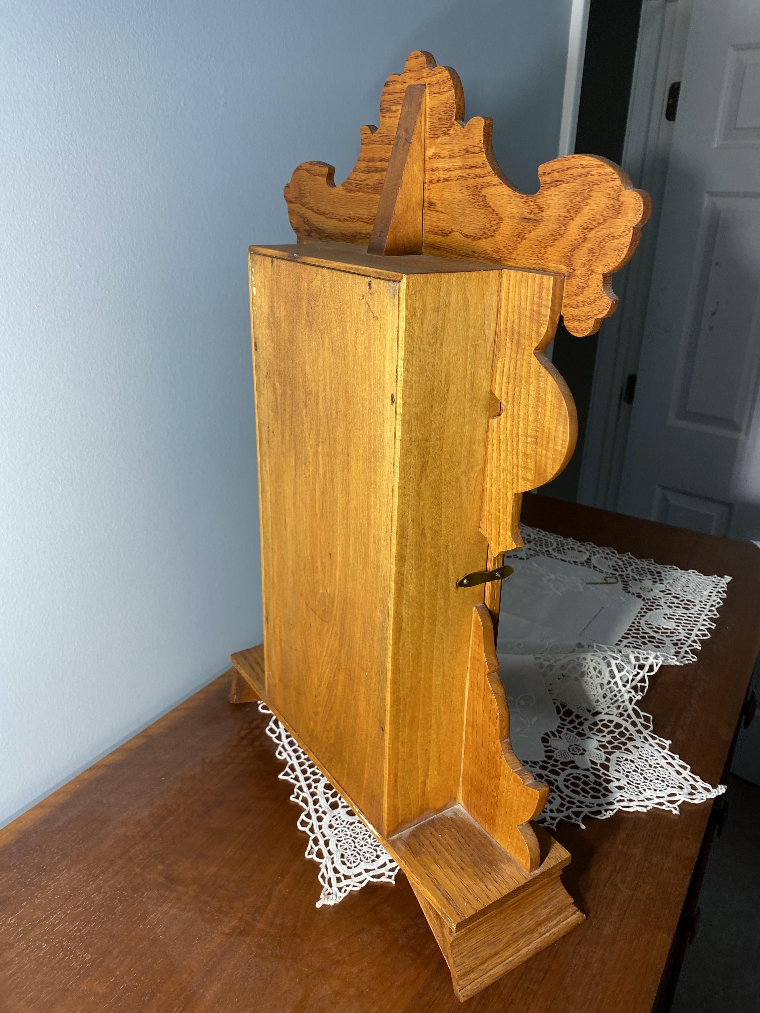 Antique Gingerbread Clock