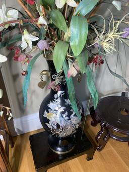 Group lot of Asian Decorative items, mirror