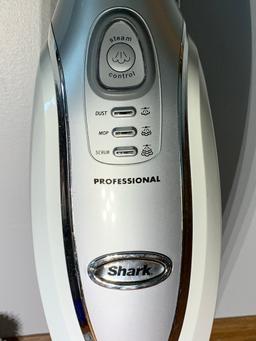 Shark & Dyson Cleaning Items