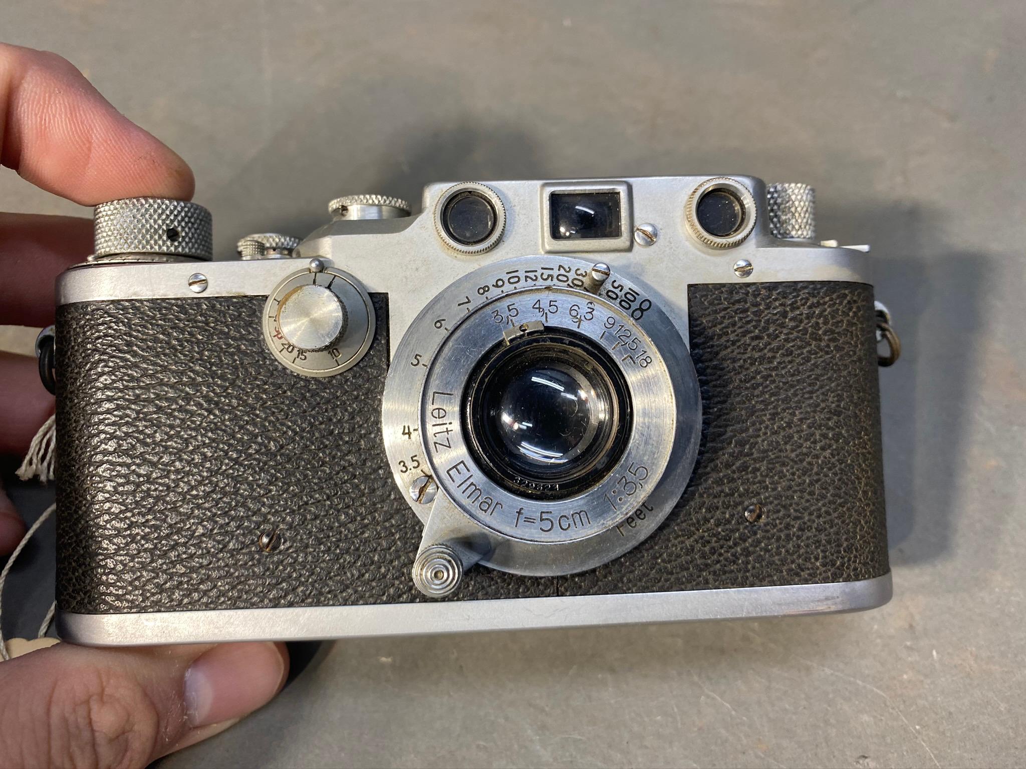 Vintage Leica IIIC Camera Circa 1946-7 Serial No. 400856