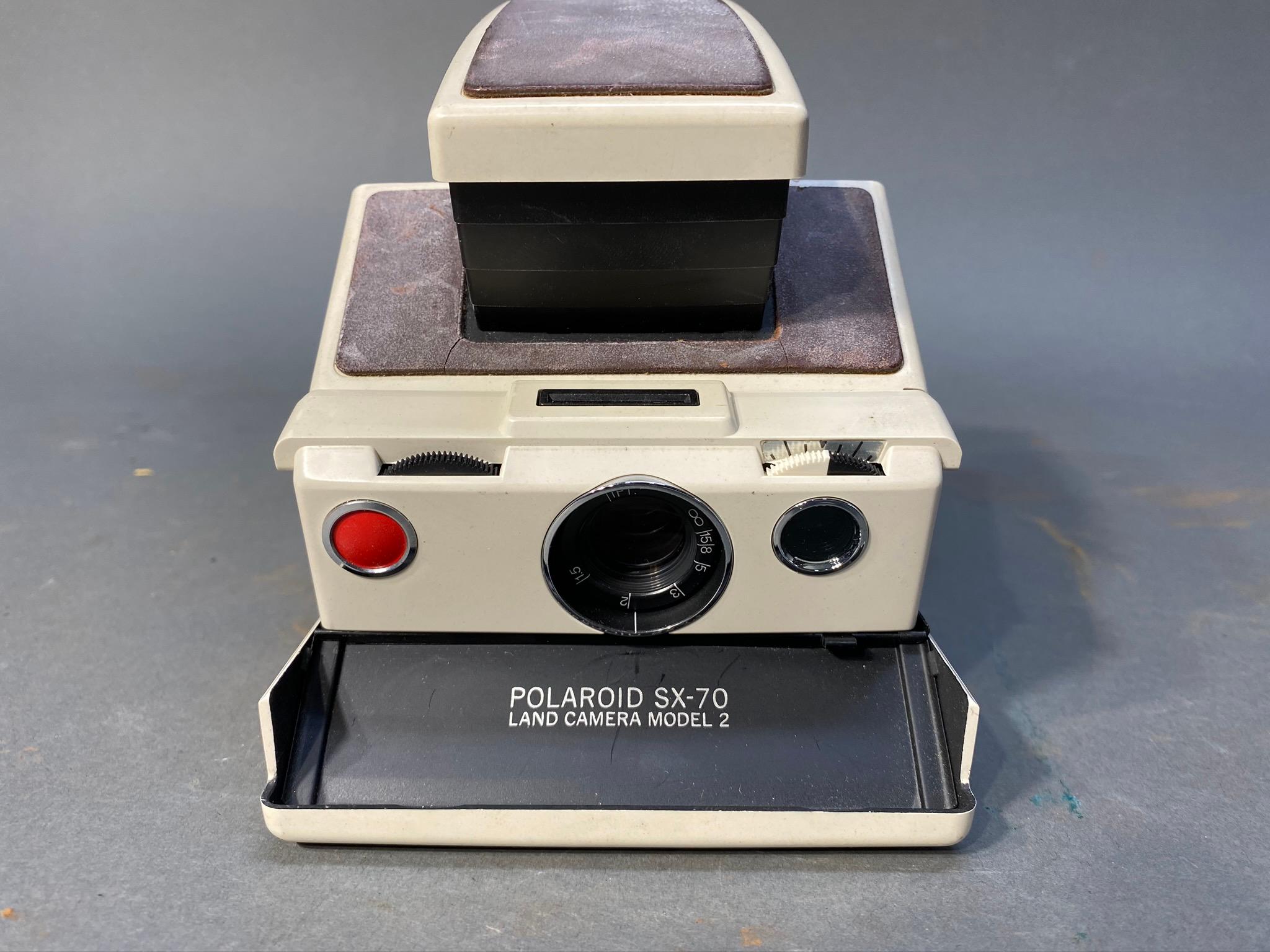 Polaroid SX-70 Land Camera Model 2