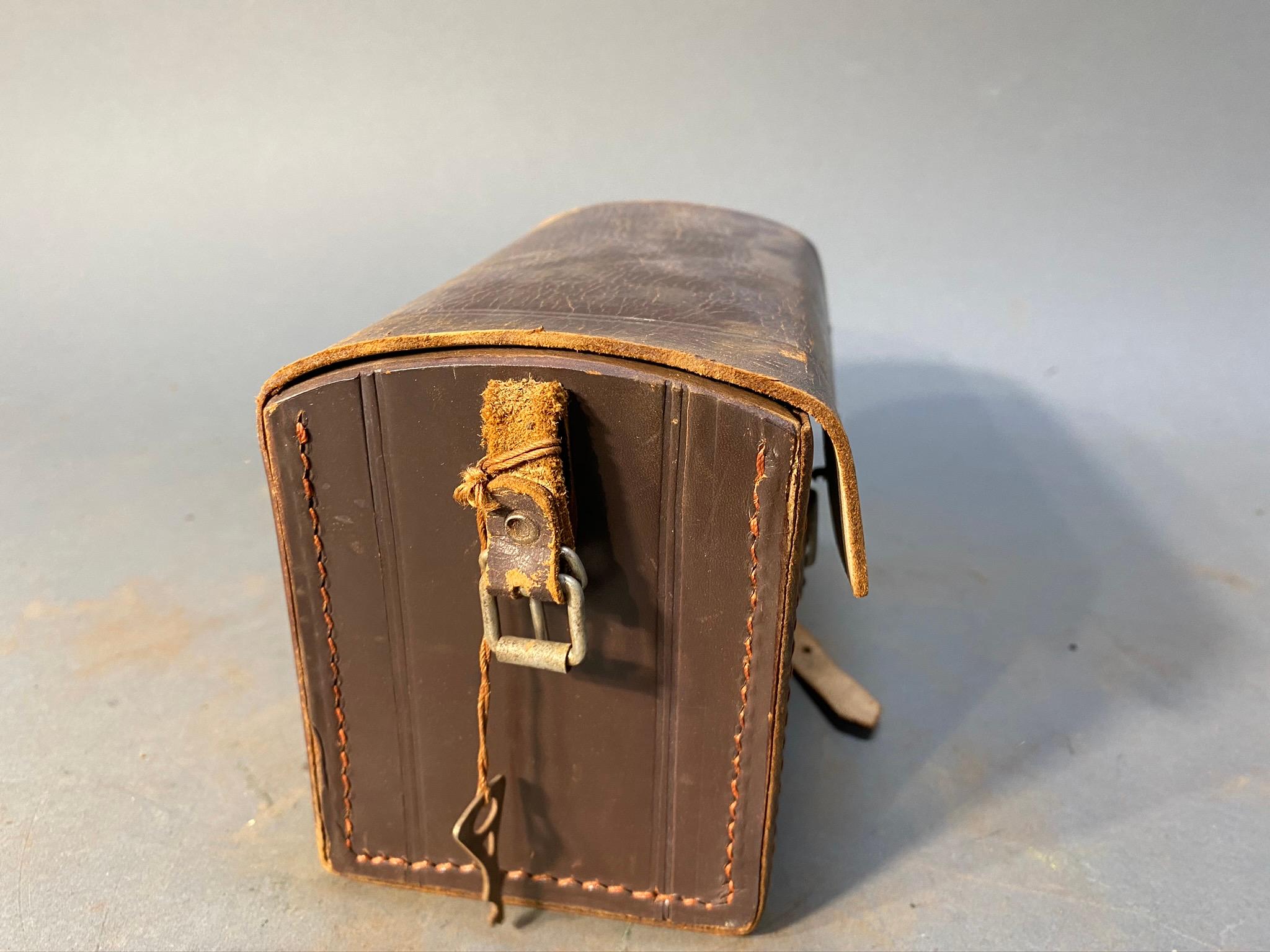 Eho Stereo Box Camera and case