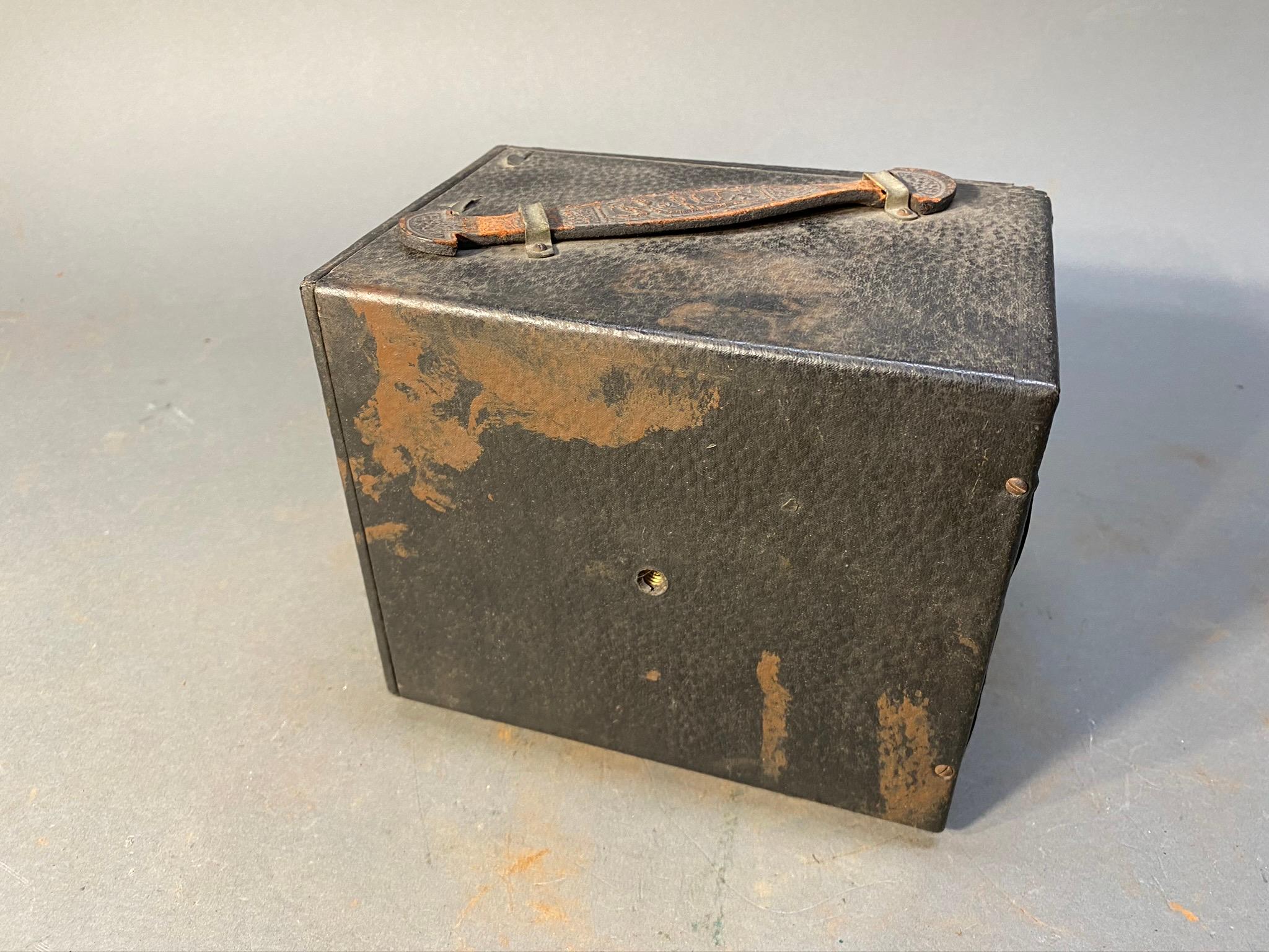 Junior Reflex Box Camera with viewfinder hood