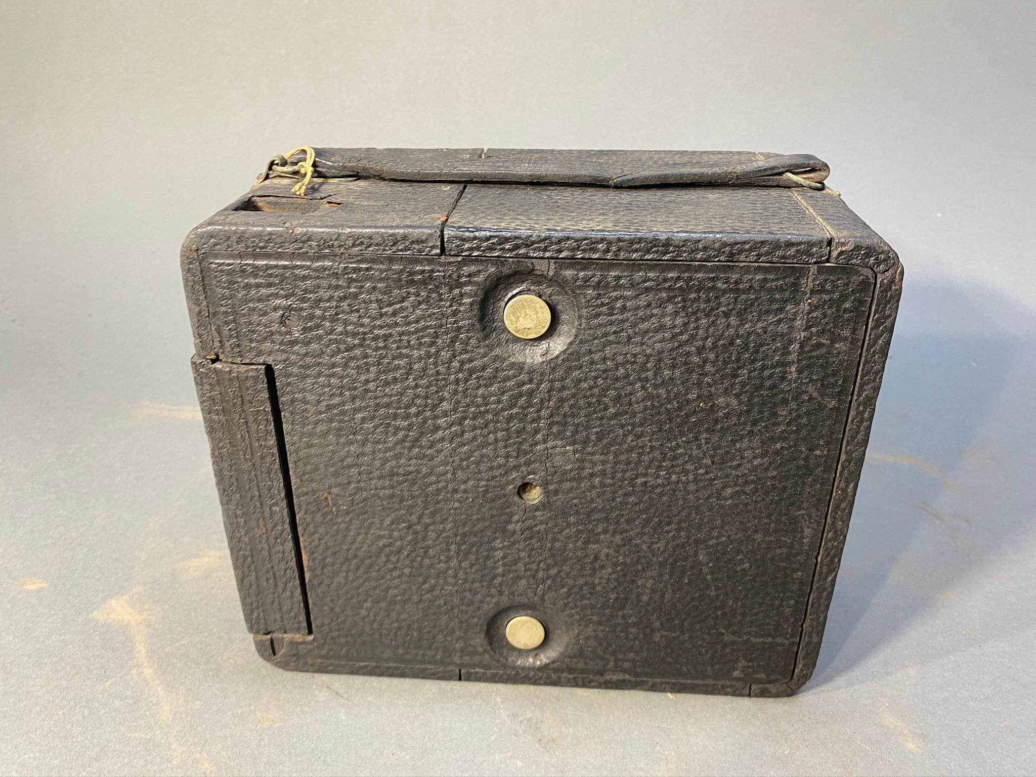 Antique Kodak 3B Quick Focus Camera